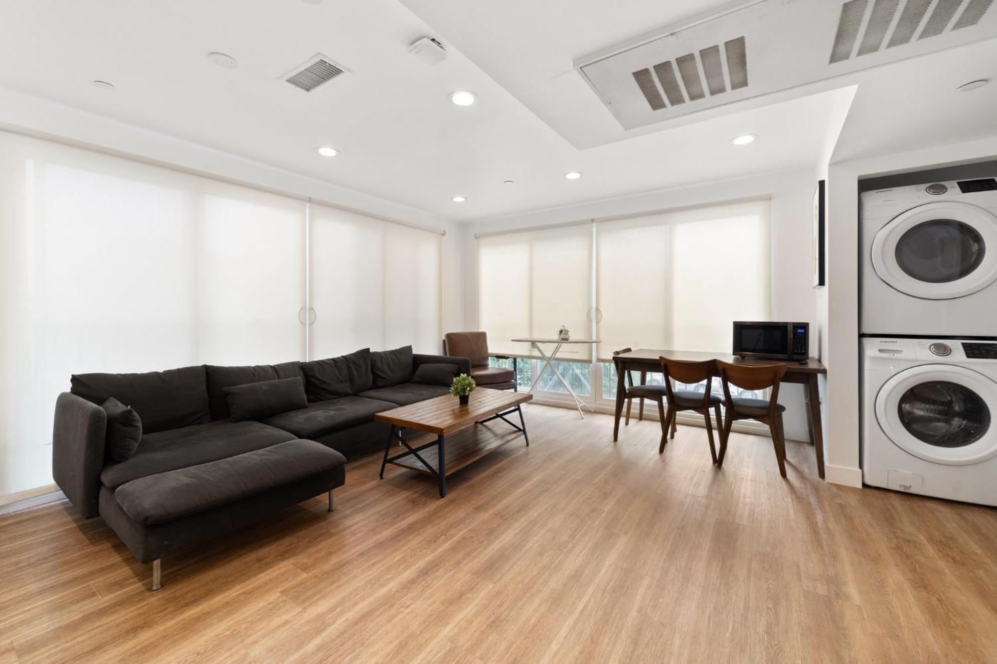 Spacious 1-Bd Hideaway Close To Usc Room With Share Livingroom Los Angeles Exteriör bild