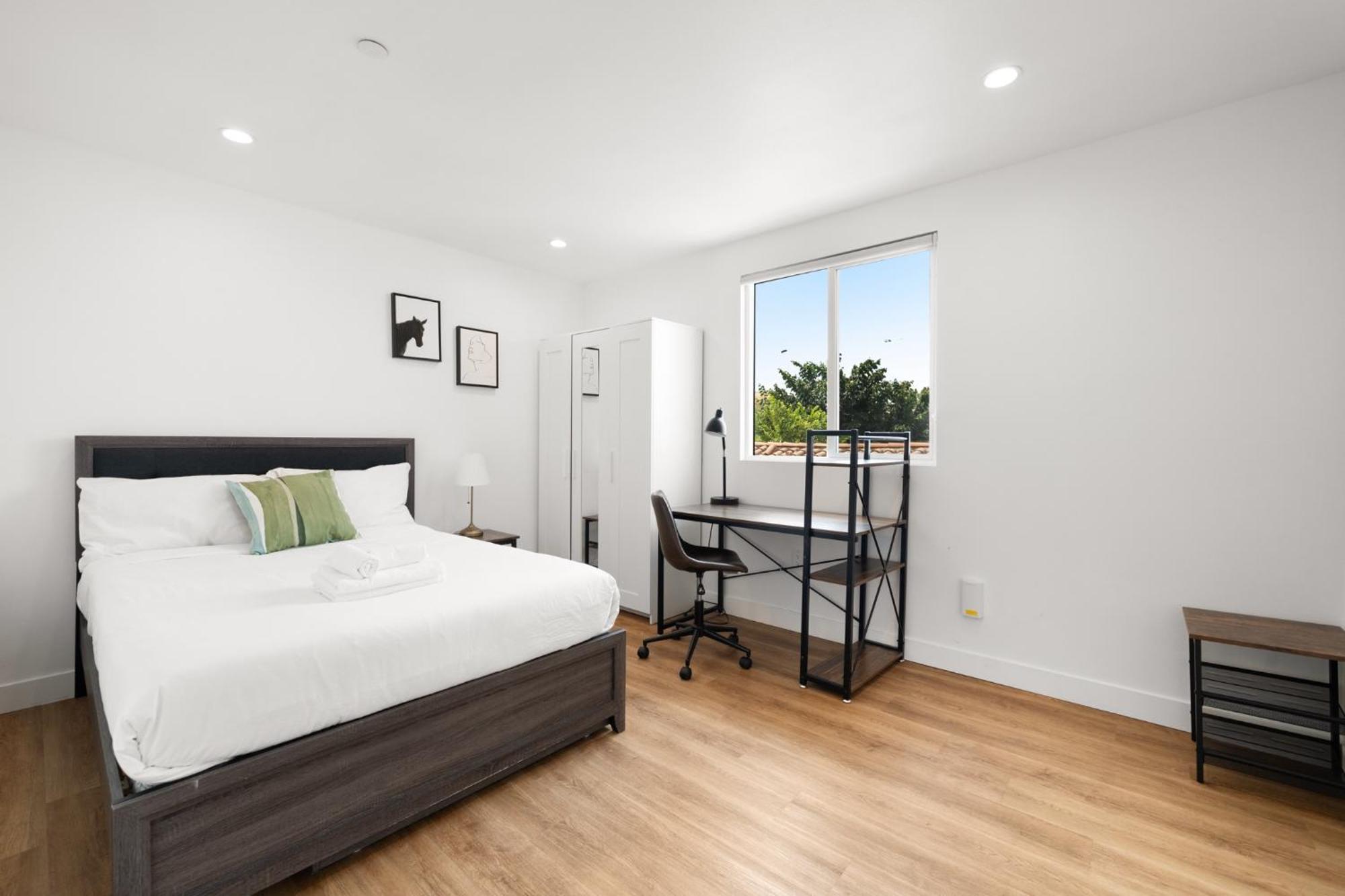 Spacious 1-Bd Hideaway Close To Usc Room With Share Livingroom Los Angeles Exteriör bild