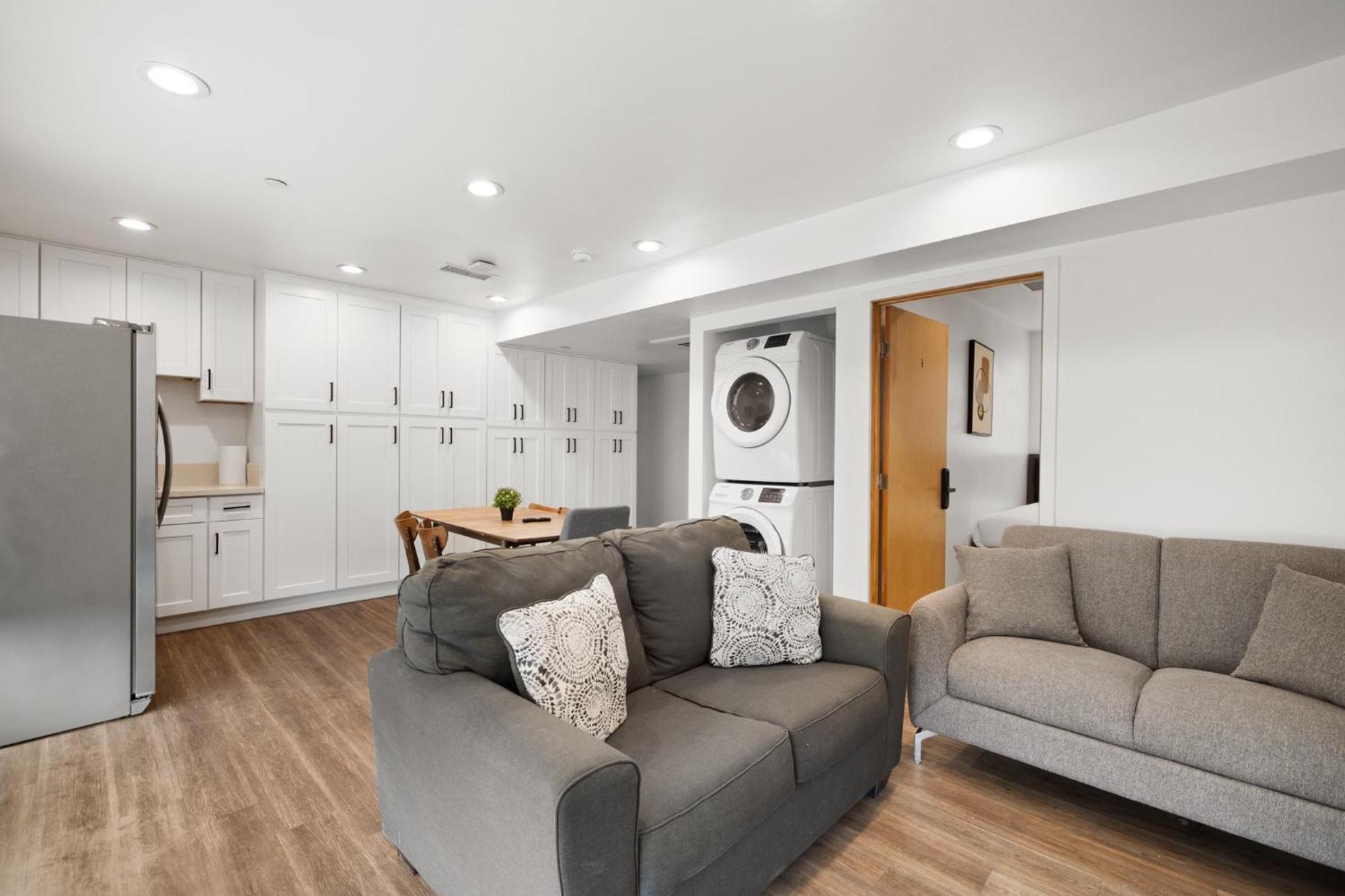 Spacious 1-Bd Hideaway Close To Usc Room With Share Livingroom Los Angeles Exteriör bild